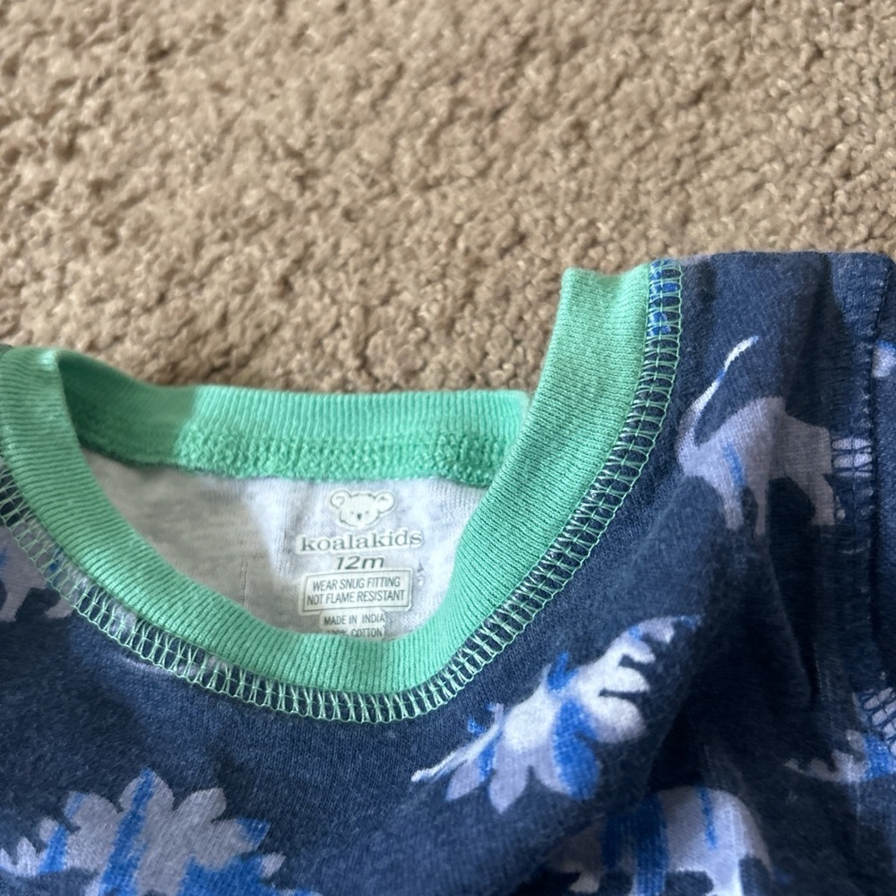 Baby boys Zara and Carters 9-12 months bundle of long sleeves and pants - Picture 3 of 5